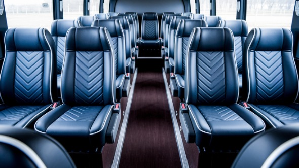 arlington heights 28 passenger minibus rental
